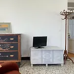 Casa de Férias Pleasant With Whirlpool
